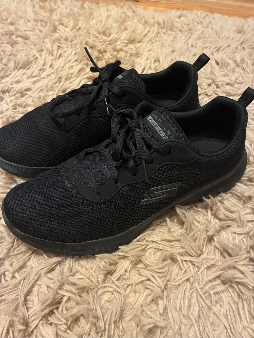 Skechers women’s All-Black Mesh Lace-Up Athletic Sneakers